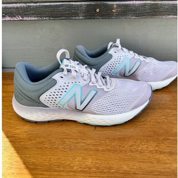New Balance 520 v7 Women’s Running Shoes Gray Mint Size 8.5 Athletic - Picture 3 of 8